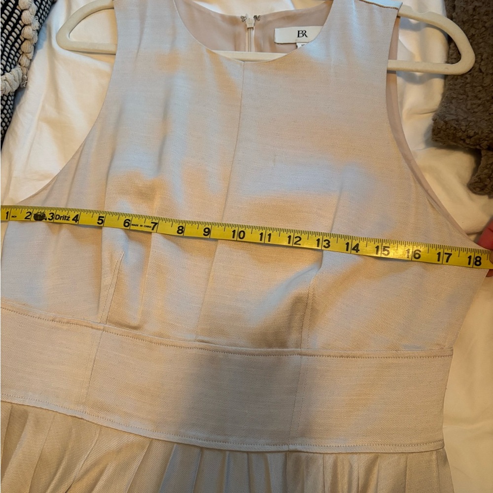 Banana Republic Cream Midi dress - Picture 7 of 11